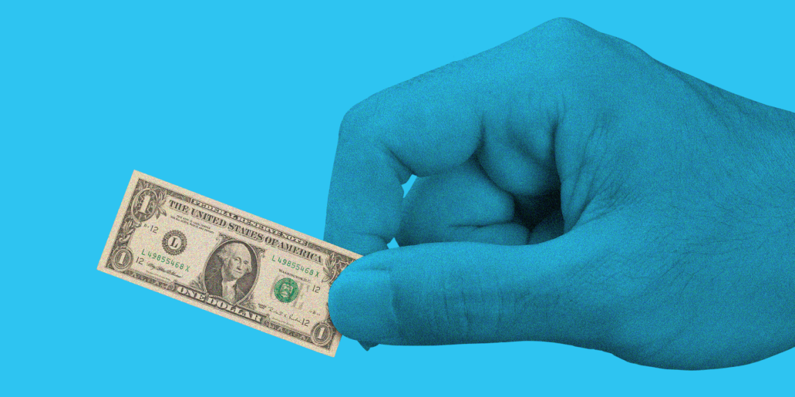 How to Stop Living Paycheck to Paycheck in 2025
