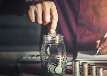 How to Save Money Fast in 2026: Effective Strategies for Quick Results