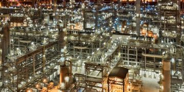 QatarEnergy Shuts Down LNG Production