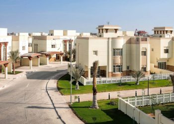 Life in Qatar Labour Camp vs City Apartments 2026