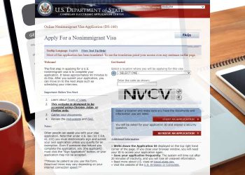 How to apply for a US visa online – DS‑160 nonimmigrant visa application form on laptop with coffee and notebook on desk