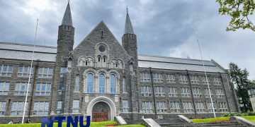 alt="NTNU Trondheim main building, iconic university campus in Norway for international students"
