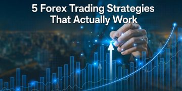 5 Forex Trading Strategies That Actually Work – rising charts and hand drawing growth arrow